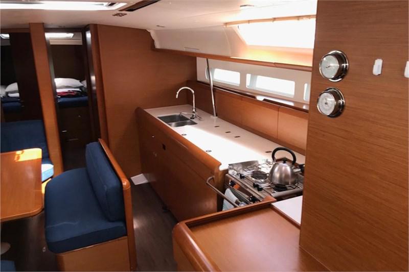 Book yachts online - False - Sun Odyssey 519 (5Cab) - Alboran Prosecco (Radazul) - rent