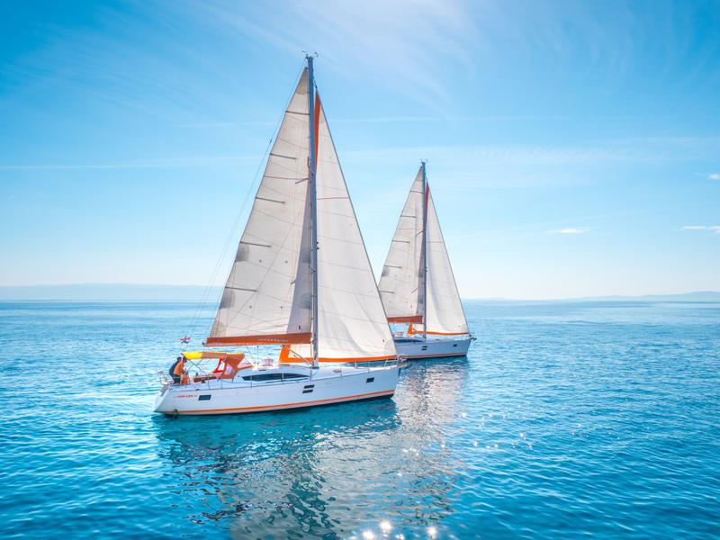 Book yachts online - sailboat - Elan 45 Impression - STAR - rent