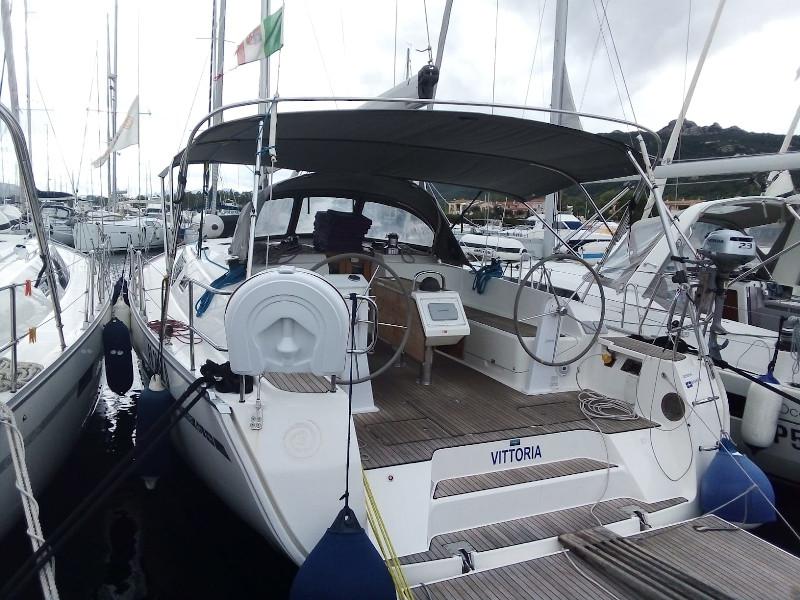 Book yachts online - sailboat - Bavaria Cruiser 46 (8+2 berths) - Vittoria - rent