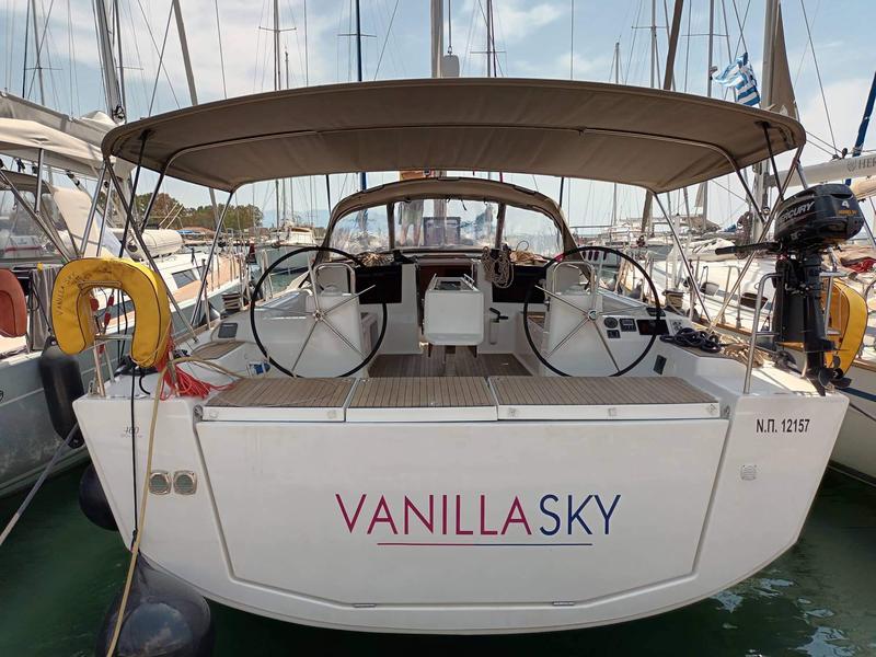 Book yachts online - sailboat - Dufour 460 Grand Large (4 cab) - Vanilla Sky - rent