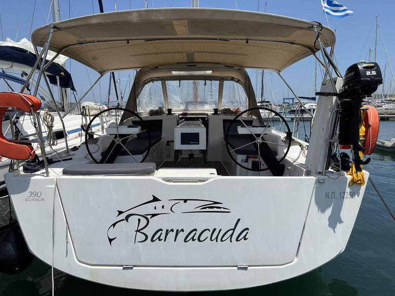 Book yachts online - sailboat - Dufour 390 Grand Large - Barracuda - rent