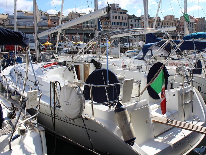 Book yachts online - sailboat - Cyclades 43.4. - Galata - rent