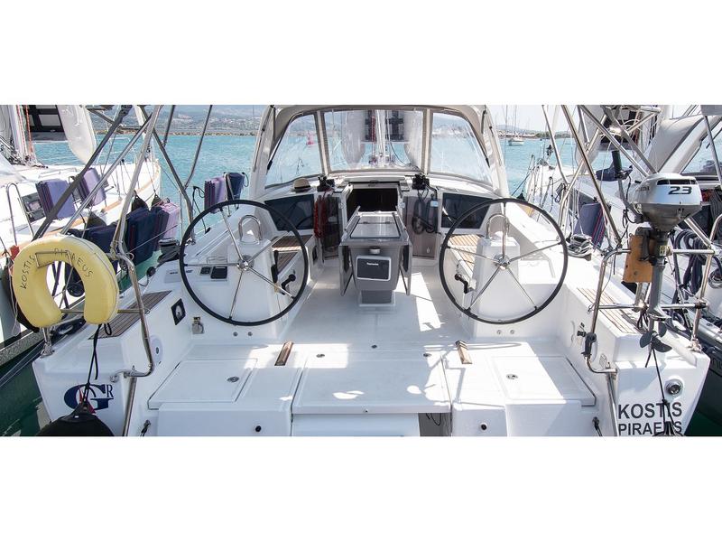 Book yachts online - sailboat - Oceanis 41.1 - KOSTIS - rent