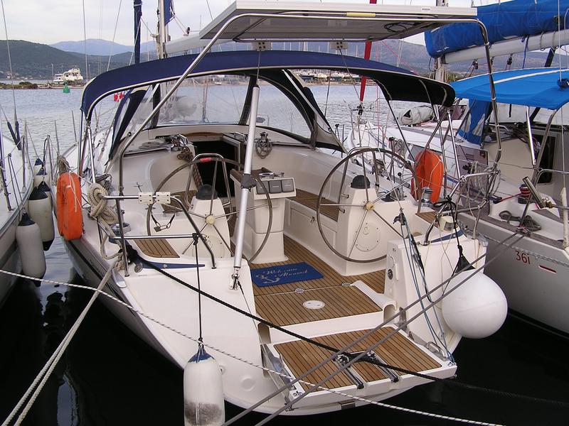 Book yachts online - sailboat - Bavaria 40 Cruiser - Alma Libre - rent
