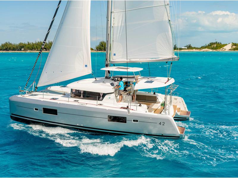 Book yachts online - catamaran - Lagoon 42 - Lagoon 42 20' BL - rent