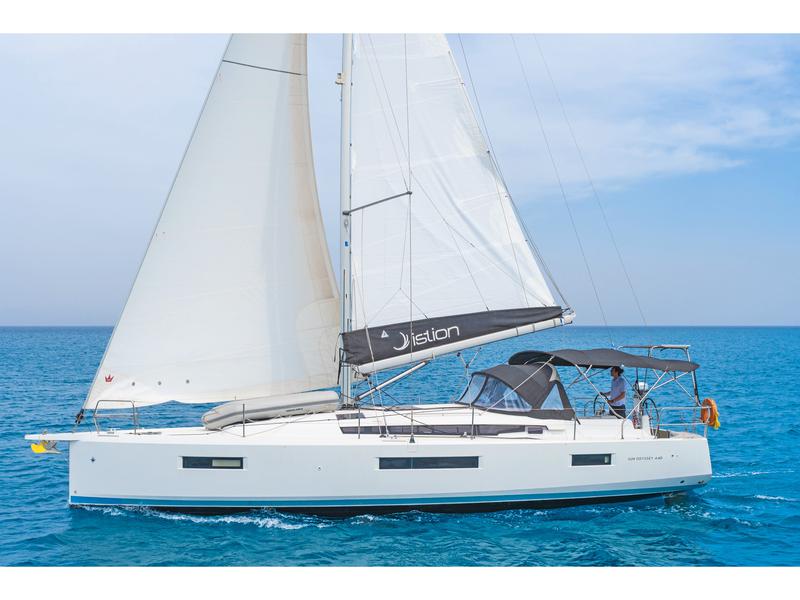 Book yachts online - sailboat - Sun Odyssey 440 - LEFKIPPI  - rent