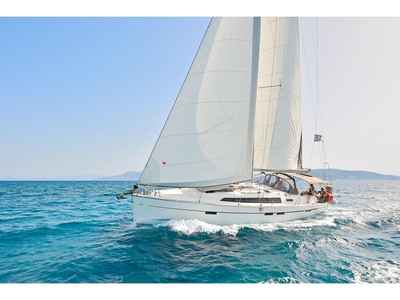 Book yachts online - sailboat - Bavaria Cruiser 46 - Artemis - rent