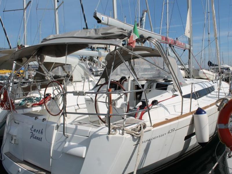 Book yachts online - sailboat - Sun Odyssey 439 - Earth Planet - rent