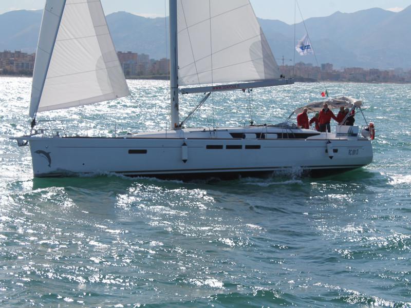 Book yachts online - sailboat - Sun Odyssey 519 - Mercury Planet - rent