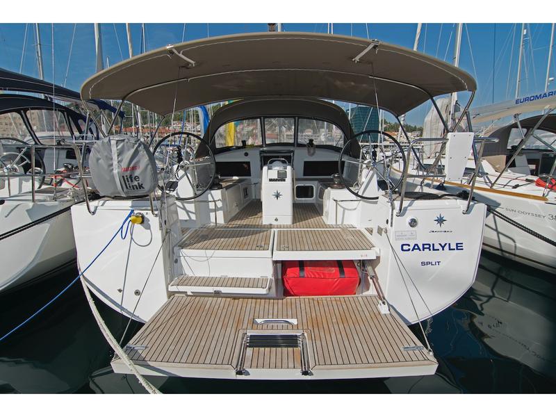 Book yachts online - sailboat - Sun Odyssey 440 - Carlyle - rent
