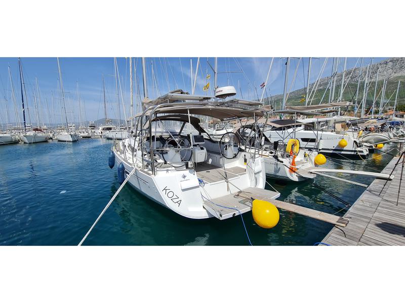 Book yachts online - sailboat - Sun Odyssey 479 - Koza - rent