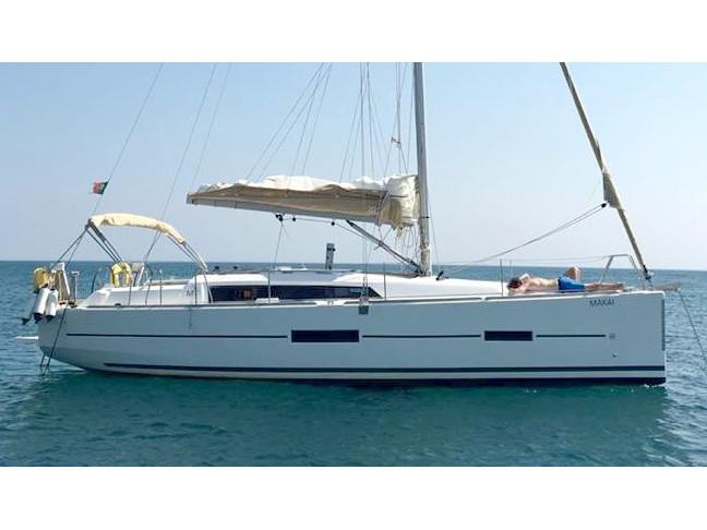Book yachts online - sailboat - Dufour 382 - Makai - rent