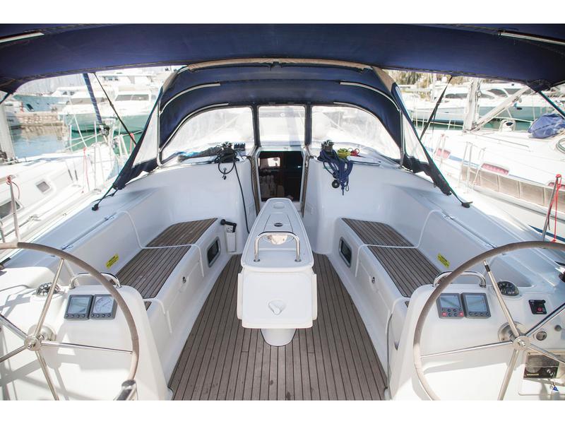 Book yachts online - sailboat - Cyclades 50.5 - Penny - rent