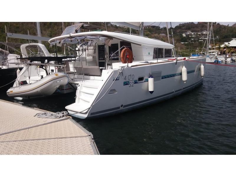 Book yachts online - catamaran - Lagoon 400 S2 - Gioia - rent