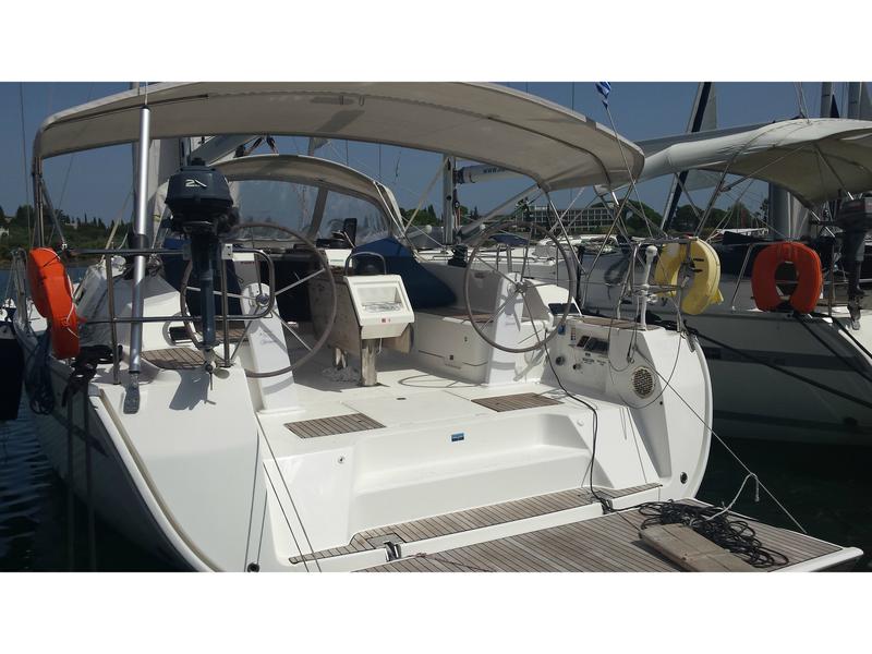 Book yachts online - sailboat - Bavaria Cruiser 46 - Thalia - rent