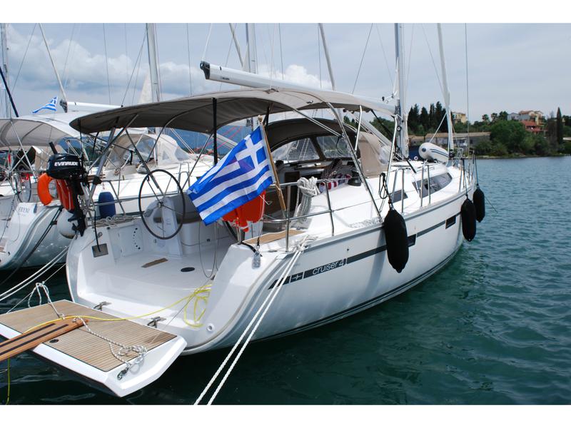 Book yachts online - sailboat - Bavaria Cruiser 41 - Okeanida - rent