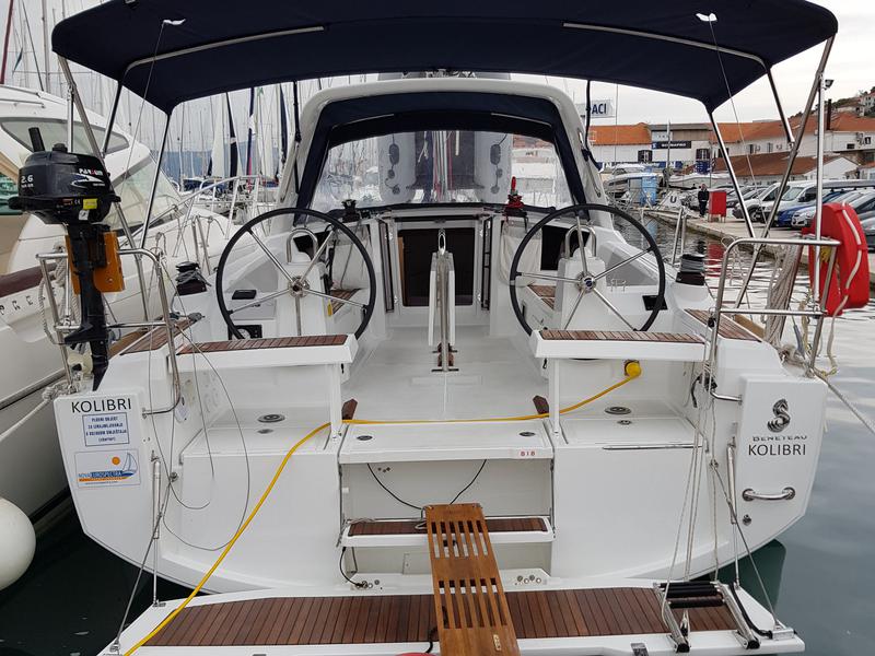 Book yachts online - sailboat - Oceanis 35.1 - Kolibri - rent