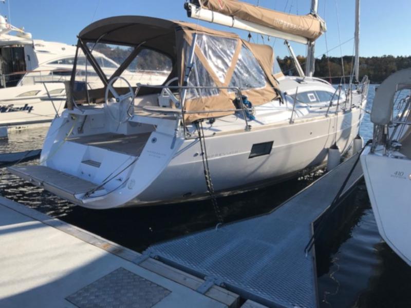 Book yachts online - sailboat - Elan 45 Impression - Alpha - rent