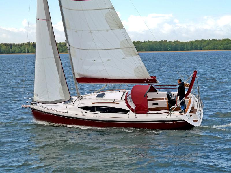 Book yachts online - sailboat - Maxus 33.1 RS Prestige - MYSTIC RIVER - rent