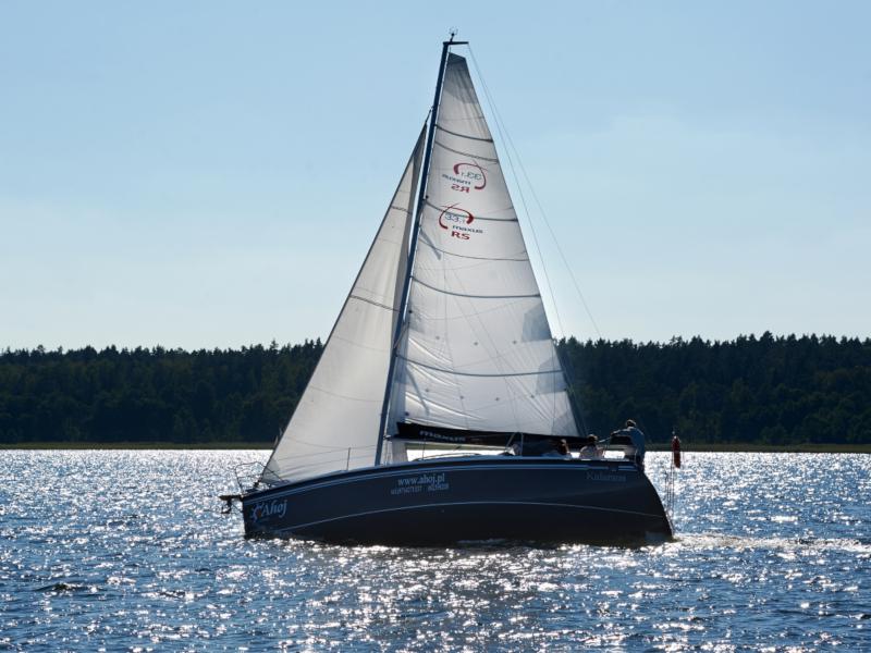 Book yachts online - sailboat - Maxus 33.1 RS Standard - GEMINI - rent