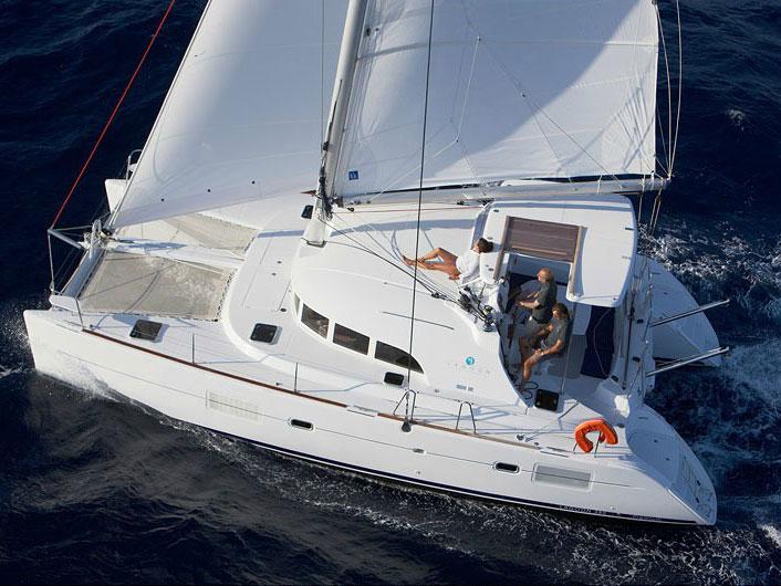 Book yachts online - catamaran - Lagoon 380 - L380-08-L - rent
