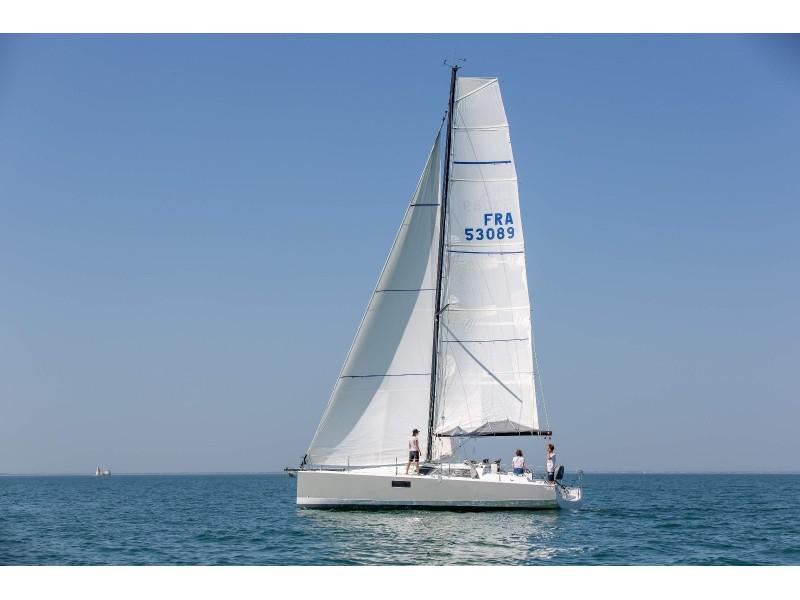 Book yachts online - sailboat - Pogo 36 - Nitro - rent