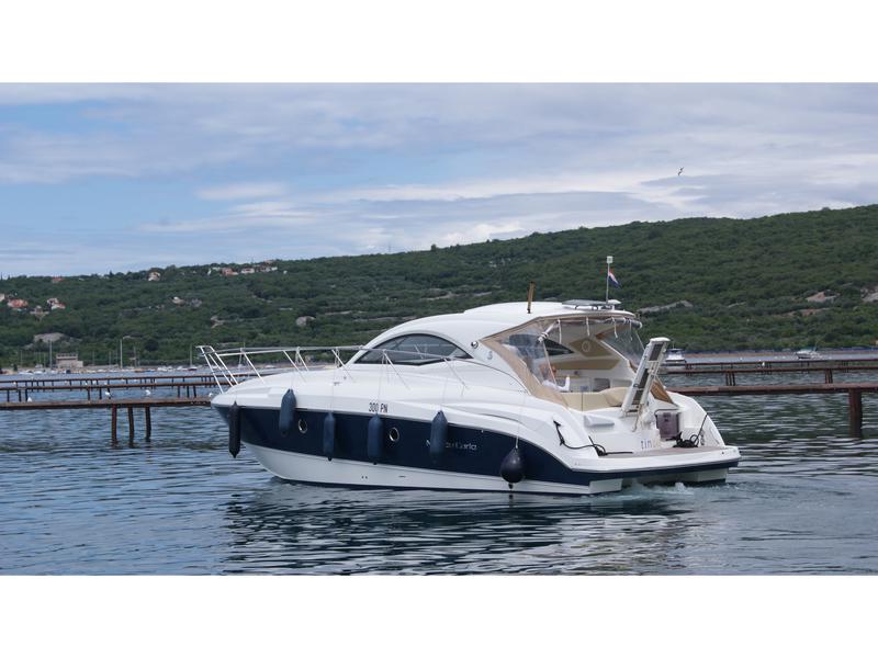Book yachts online - motorboat - Monte Carlo 37 HT - Tindra - rent