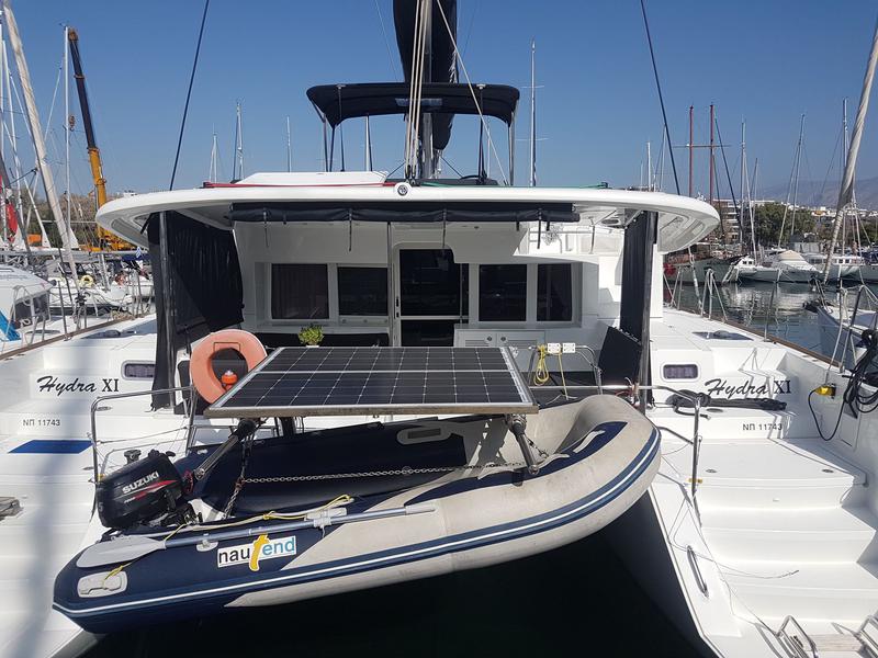 Book yachts online - catamaran - Lagoon 450  Flybridge - Hydra XI - rent