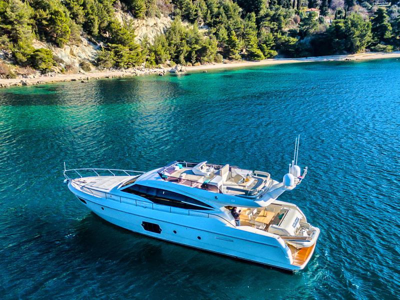 Book yachts online - motorboat - Ferretti 620 - Kimon - rent