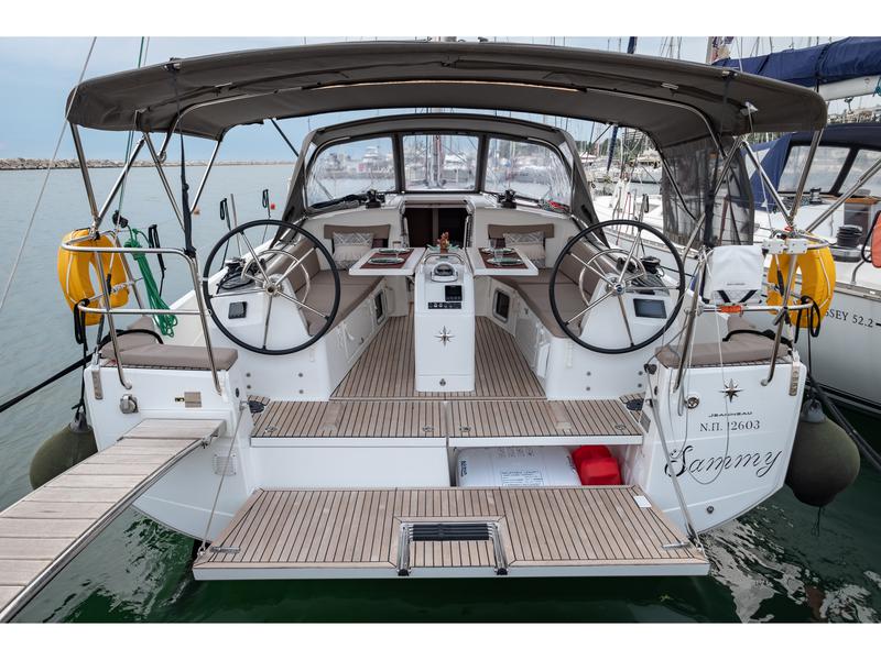 Book yachts online - sailboat - Sun Odyssey 410 - Sammy - rent