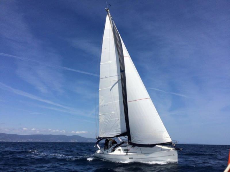 Book yachts online - sailboat - Oceanis 41 - Zen - rent