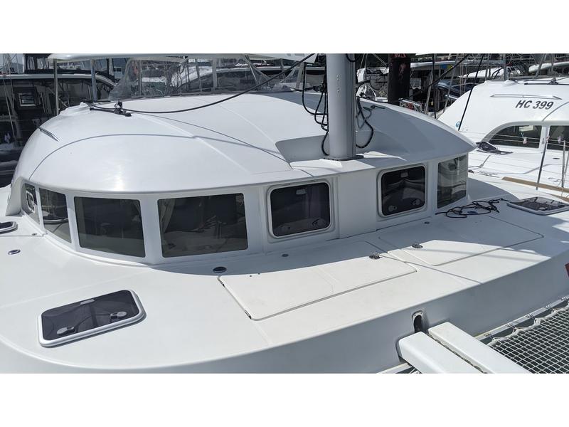 Book yachts online - catamaran - Lagoon 380 - Pampero - rent