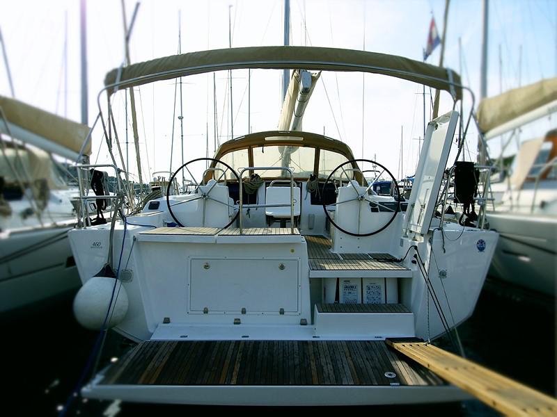 Book yachts online - sailboat - Dufour 460 Grand Large - Katajina AC/Gen - rent