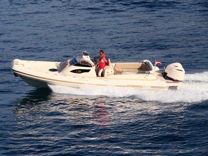 Book yachts online - motorboat - MAR-CO e-motion 32 - Marco - rent