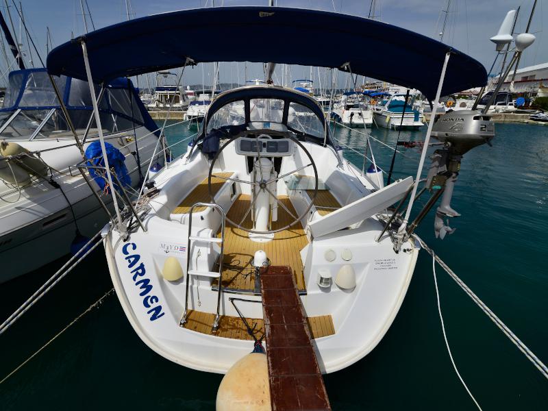Book yachts online - sailboat - Sun Odyssey 32 - Carmen - rent