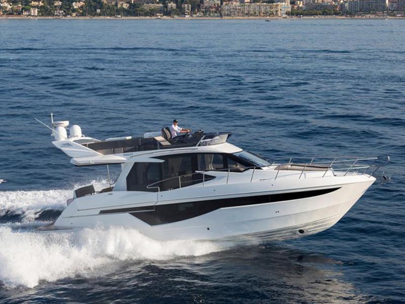 Book yachts online - motorboat - Galeon 460 Fly - Alexandra - rent