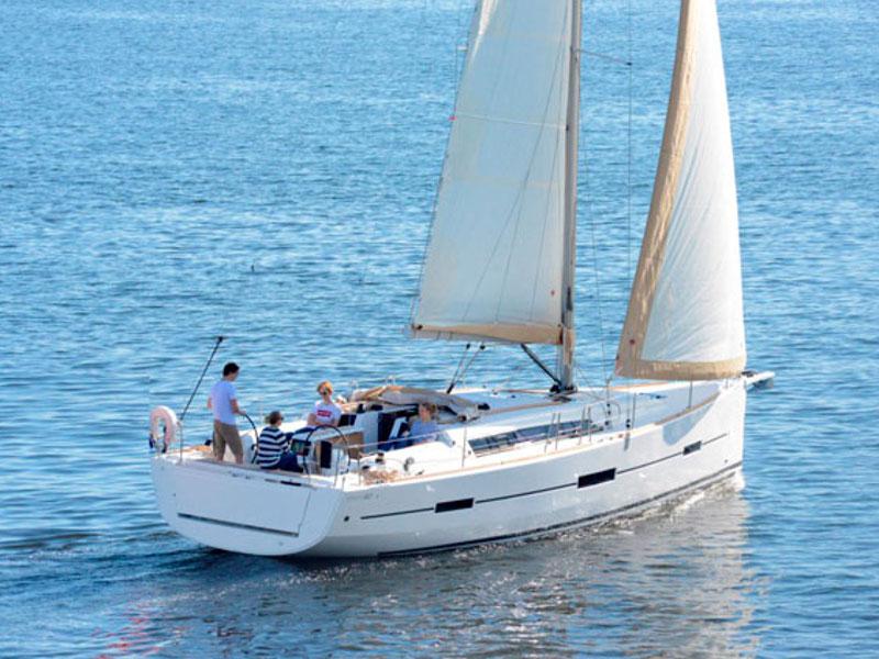 Book yachts online - sailboat - Dufour 412 GL - Amazing - rent