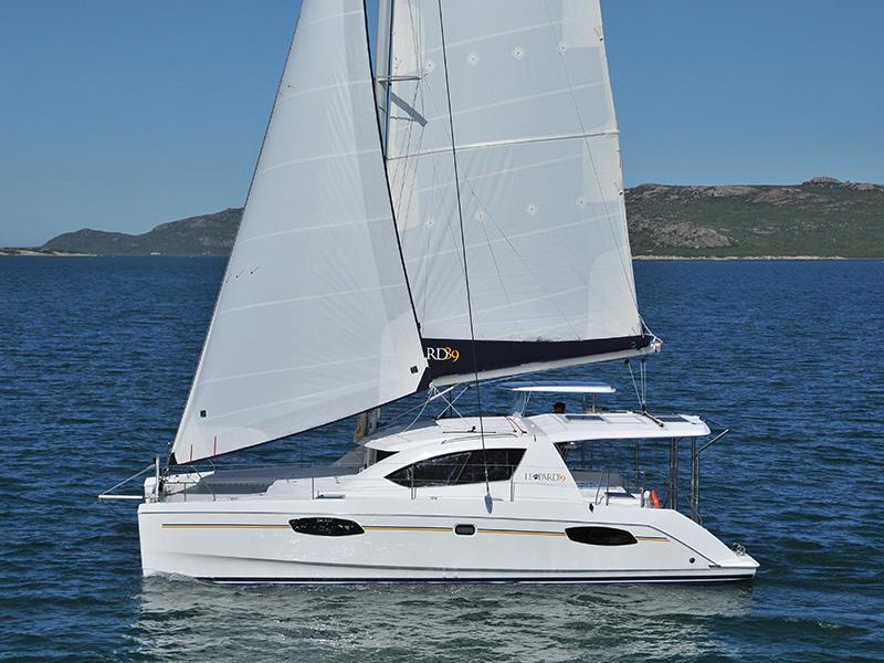 Book yachts online - catamaran - Leopard 38 - Adamus (Solar panel) - rent