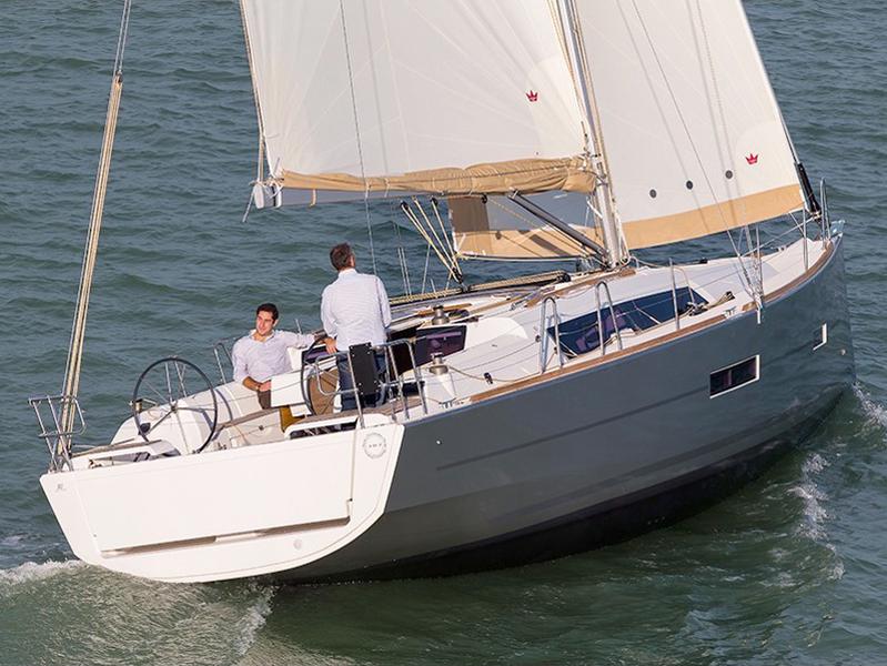 Book yachts online - sailboat - Dufour 382 GL - Major Tom - rent