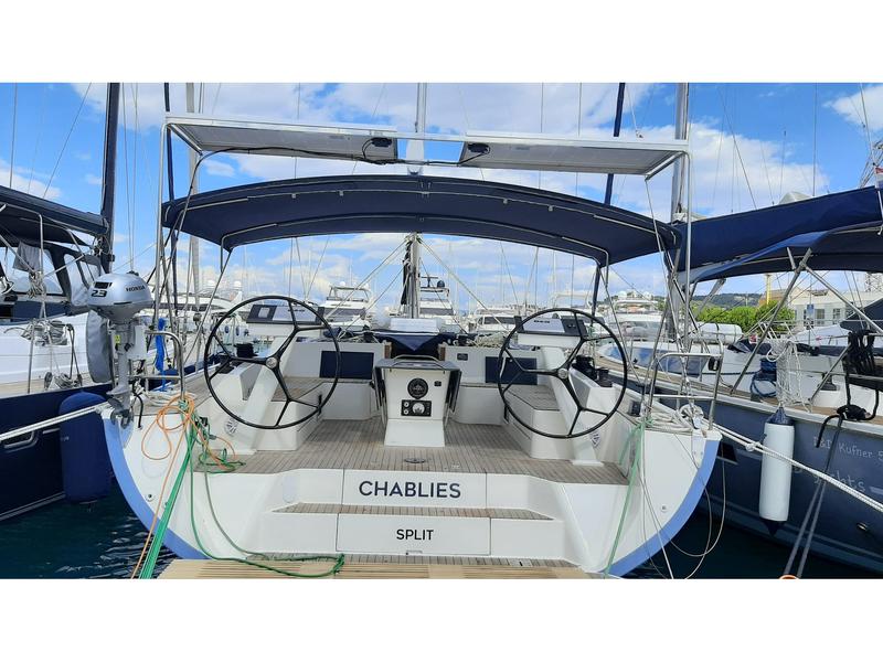 Book yachts online - sailboat - D&amp;D Kufner 54.2 - CHABLIES - rent