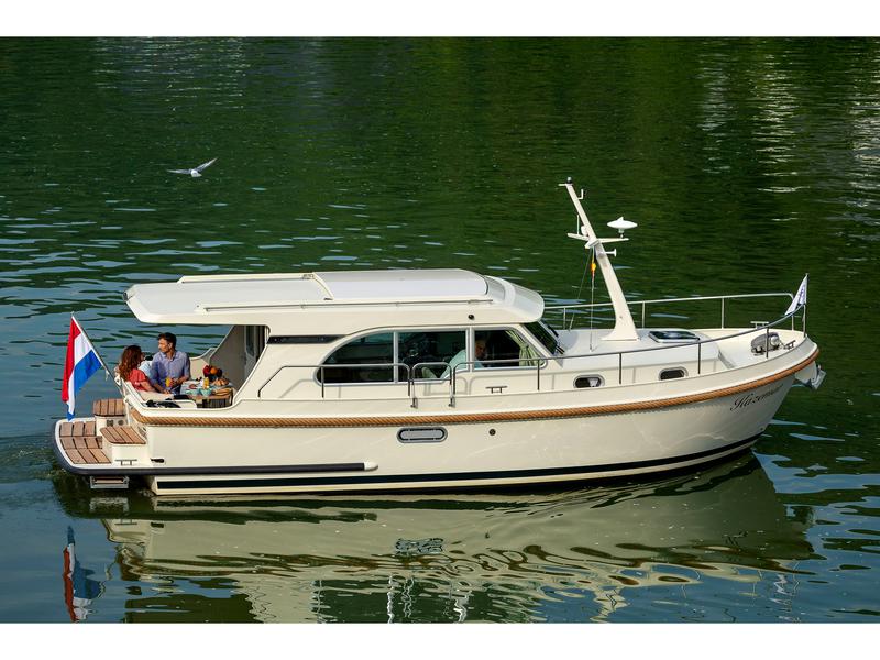 Book yachts online - motorboat - Linssen Grand Sturdy 30.0 Sedan - Station Racour - rent