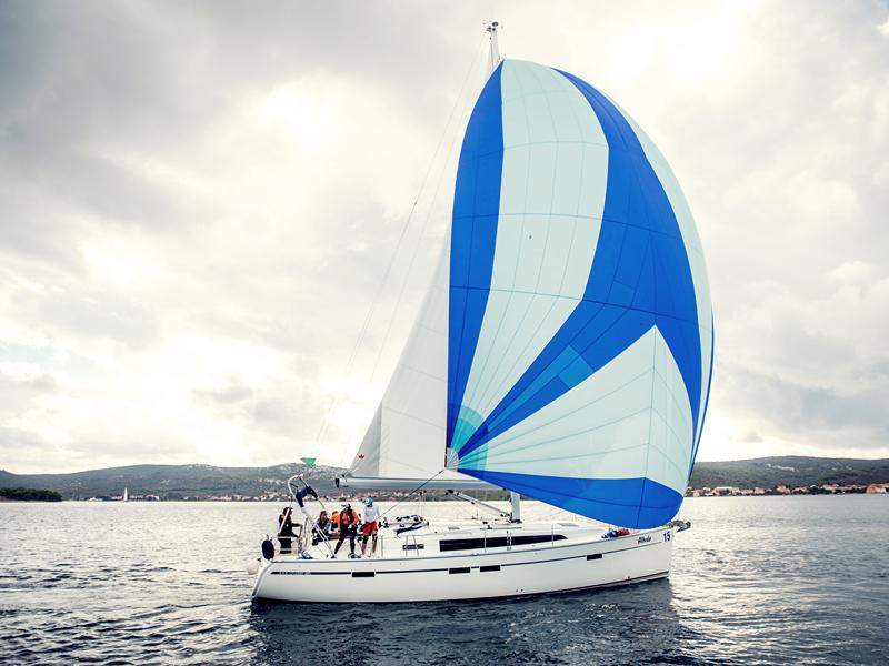 Book yachts online - sailboat - Bavaria Cruiser 46 - Metis - rent