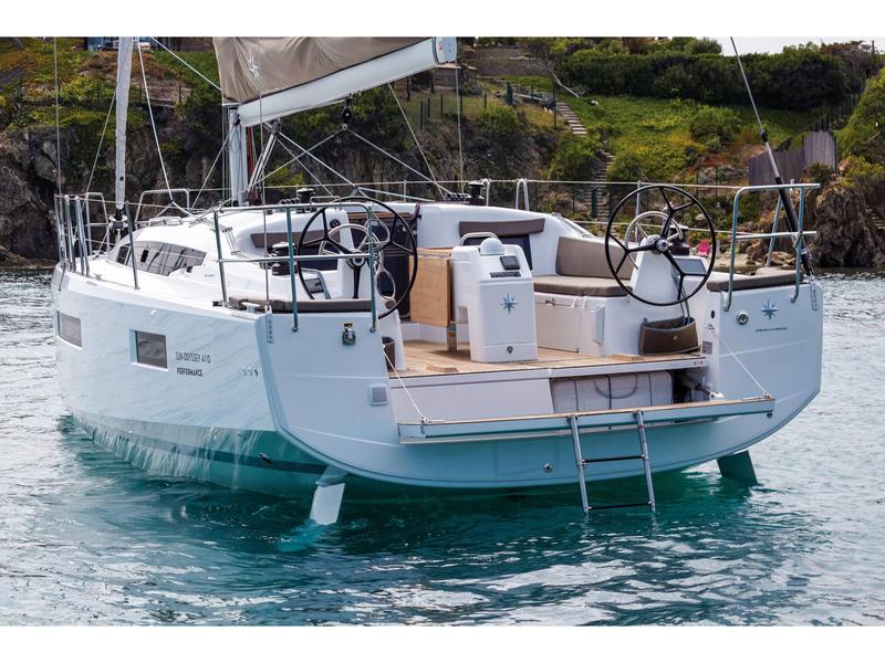 Book yachts online - sailboat - Sun Odyssey 410 - TENTO - rent