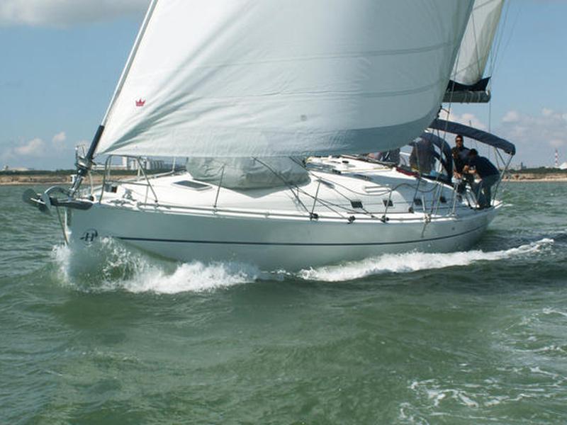 Book yachts online - sailboat - Harmony 52 - Lomrand DB - rent