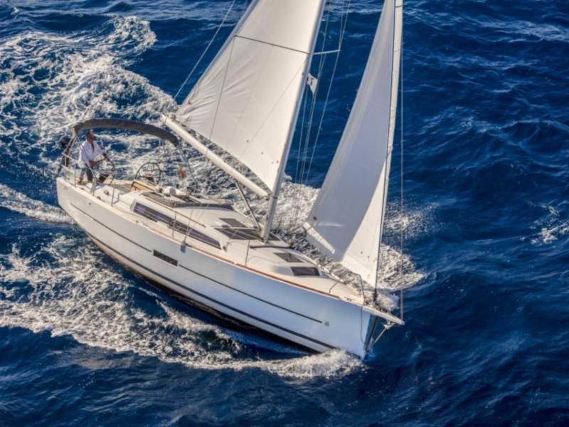 Book yachts online - sailboat - Dufour 360 Grand Large - Ode Mer - rent