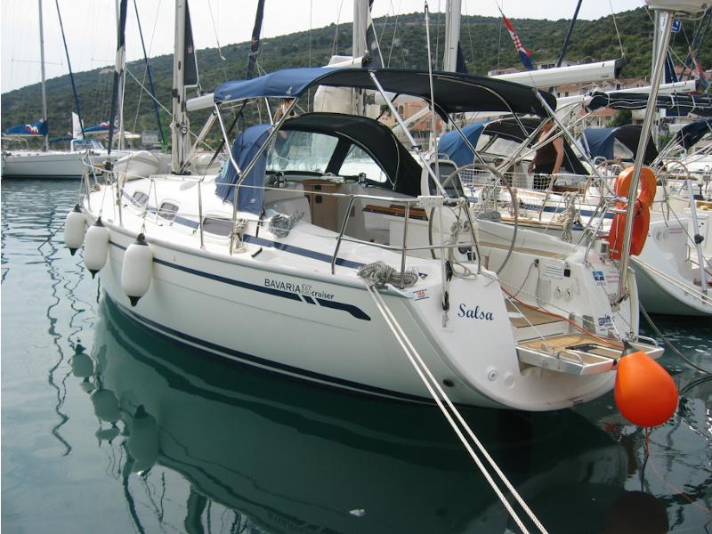 Book yachts online - sailboat - Bavaria 35 Cruiser - Salsa - rent