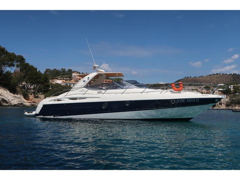 Book yachts online - motorboat - Cranchi 41 - Gin Tonic - rent