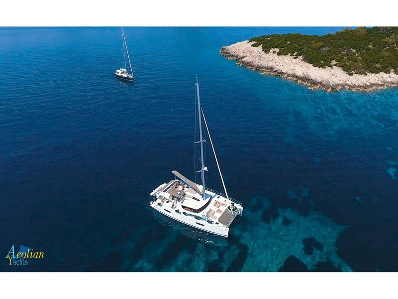 Book yachts online - catamaran - Lagoon 50 - Aeolian Myth - rent