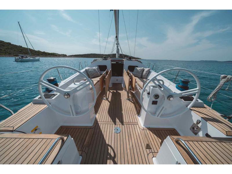 Book yachts online - sailboat - Elan Impression 45.1 - Alina - rent