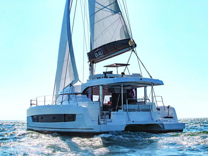 Book yachts online - catamaran - Bali Catspace SOMNIS - Somnis - rent